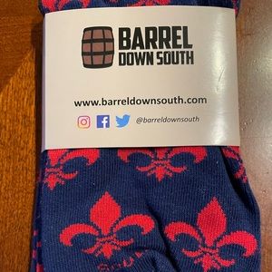 Men’s fleur de lis patterned socks